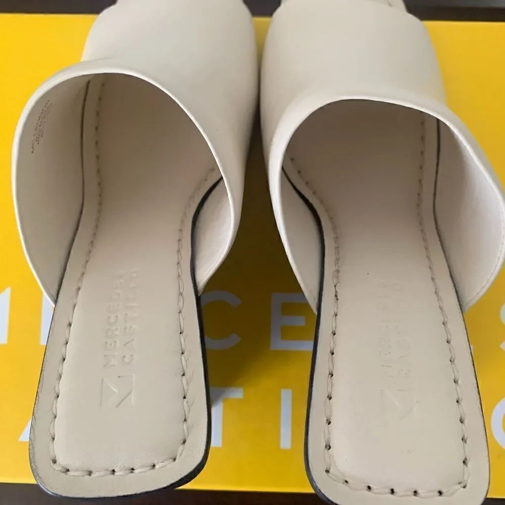Mercedes Castillo Women’s Leather Upper& Lining Ivory Wedge Heel Sandal Sz 6,5 — image 5 of 8
